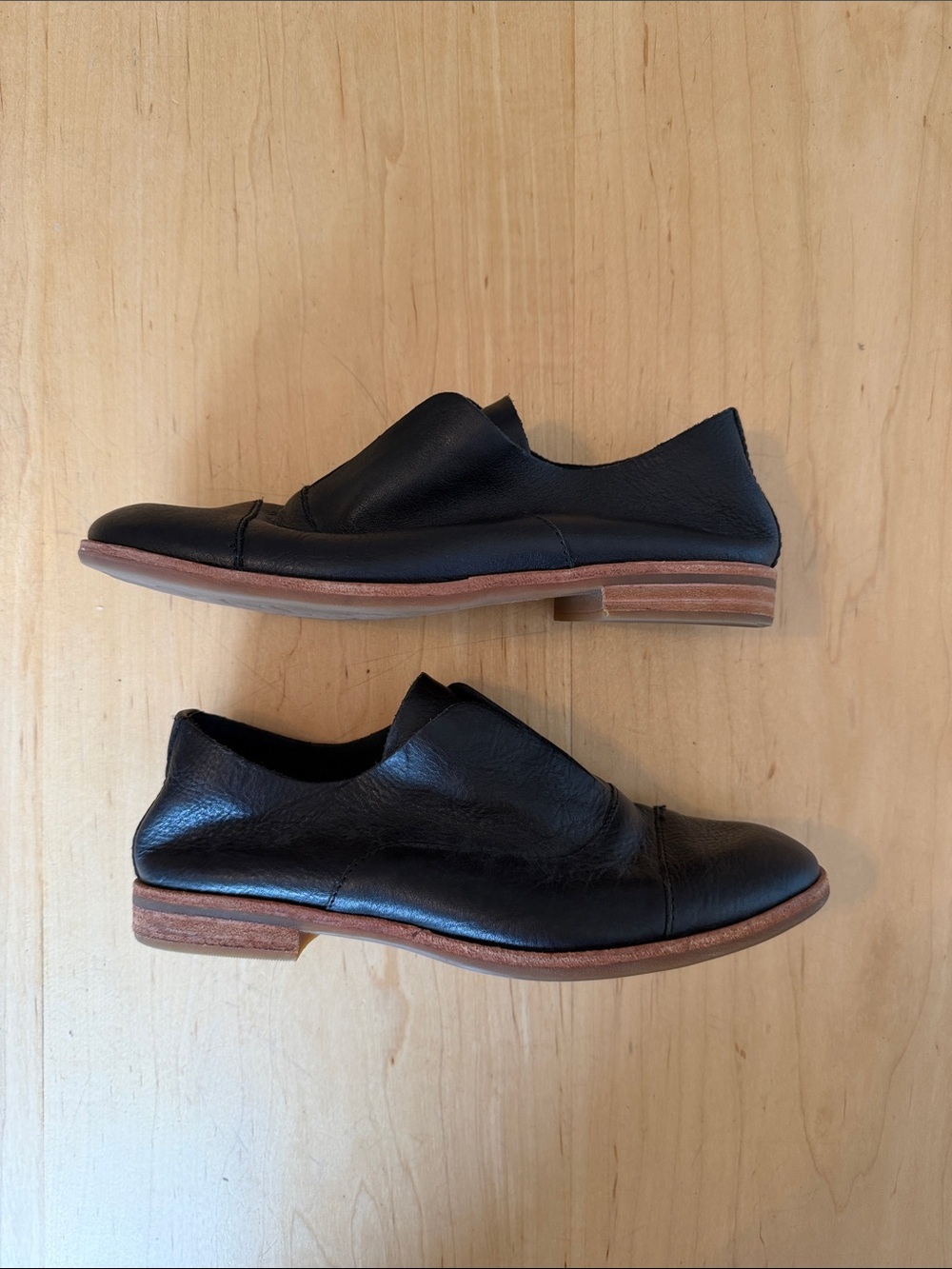 Kork-Ease Black Leather Slip-On Oxfords with Brown Stacked Sole